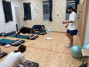 スポーツと健康な体作りのための基礎体幹トレーニング教室